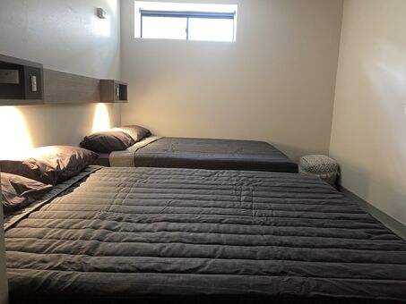 Family room  Private Room | Family room  Private Room | Family Room Accomodation - Alberts Innisfail QLD